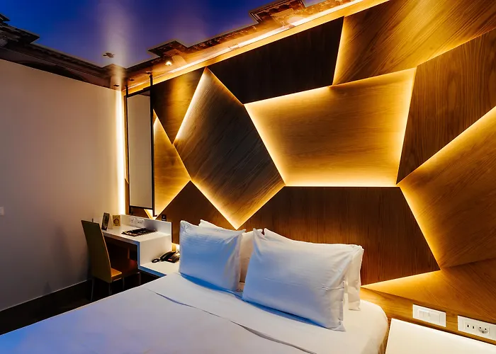 Kastro Hotel Candia