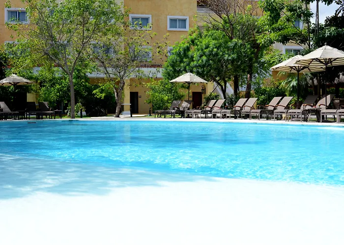 Courtyard By Marriott Cancun Airport