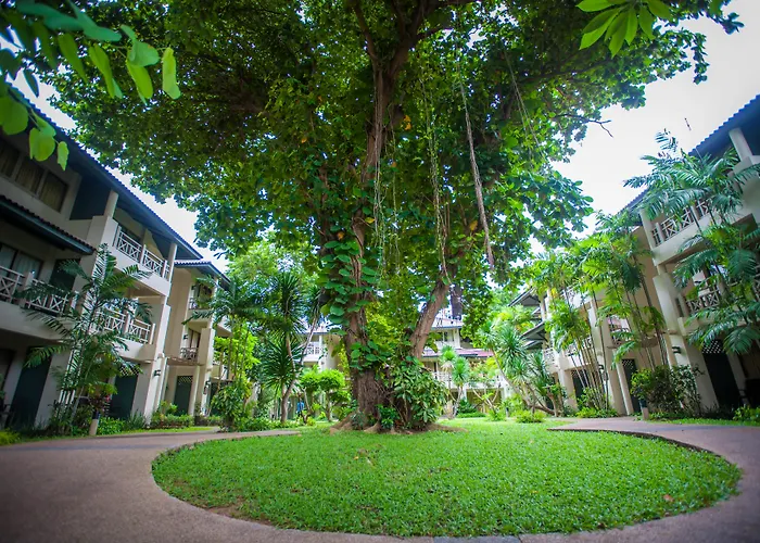 Natural Park Resort Pattaya