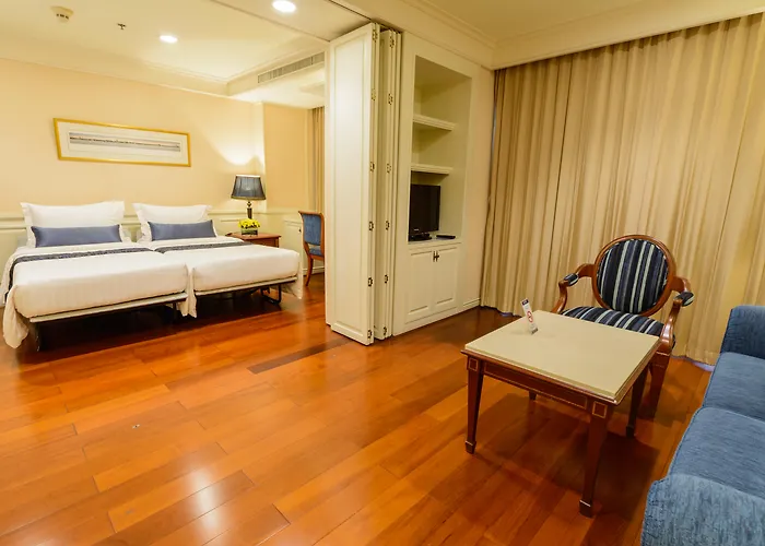 Centre Point Sukhumvit 10 - SHA Extra Plus