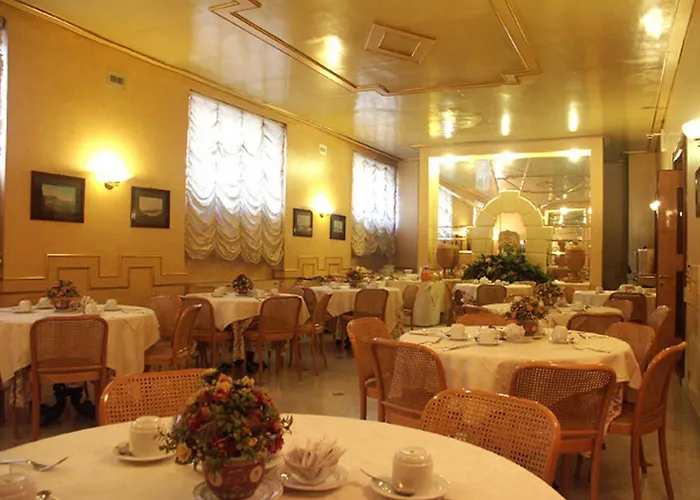 Hotel Nuovo Rebecchino Naples