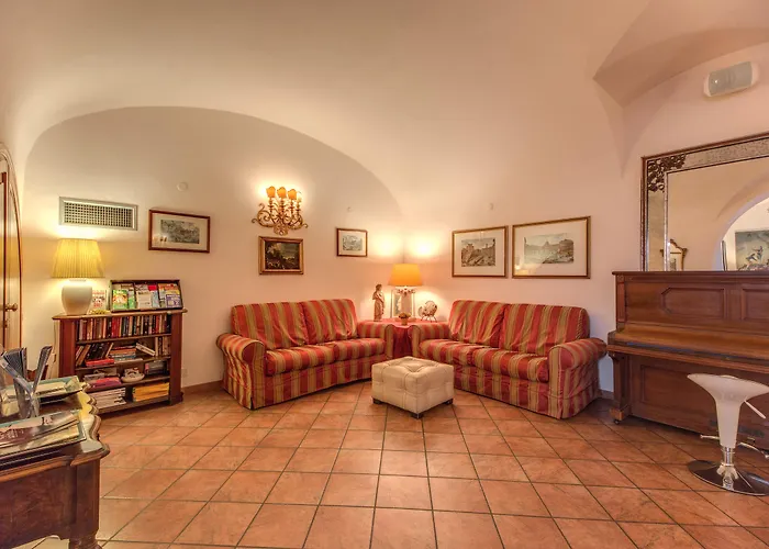 Hotel Corona Rome