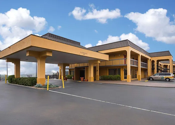 Quality Inn Airport - Southeast Irondale