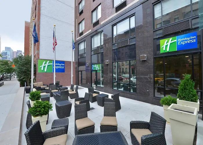 Holiday Inn Express Manhattan Midtown West By Ihg New York