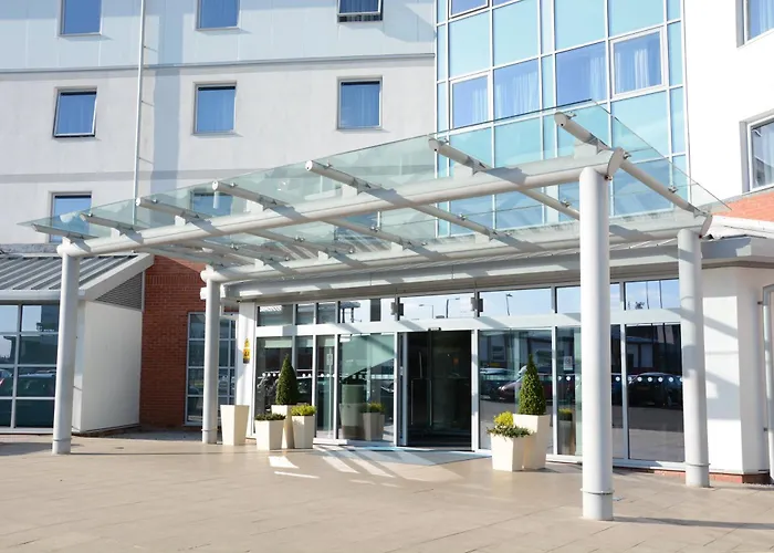 Holiday Inn Express Leigh - Sports Village By Ihg