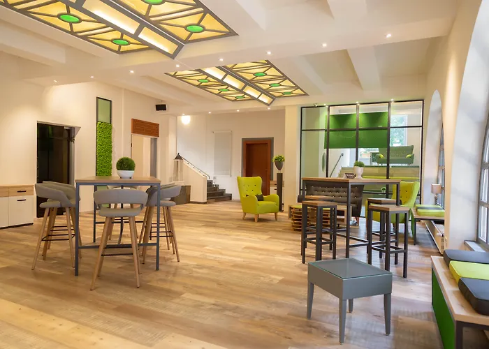 Das Ebertor - Hotel & Hostel Boppard