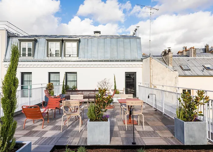 Hotel Le Grand Quartier Paris