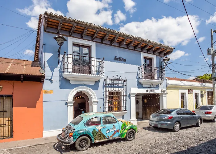 Hotel Socialtel Antigua