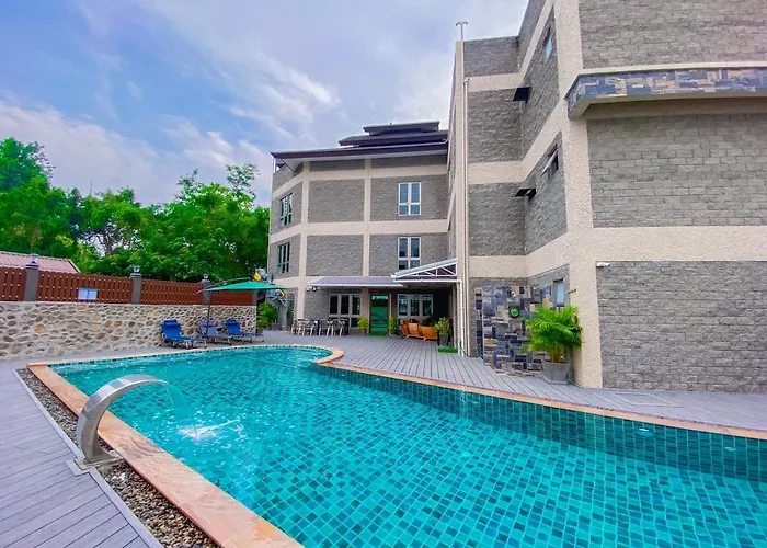 Cha Li'S Family Hotel&Hostel