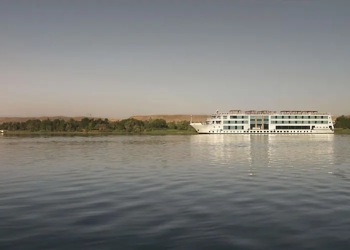 Le Fayan Nile Cruise - Mondays From Aswan & Thursdays From Luxor
