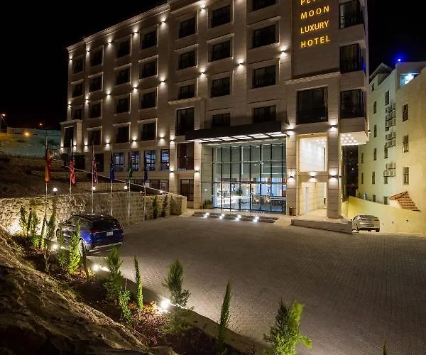 Petra Moon Luxury Hotel Wadi Musa