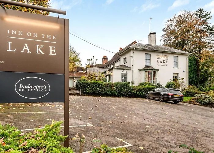 Inn On The Lake By Innkeeper'S Collection Godalming