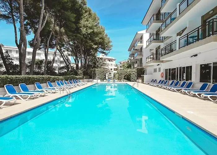 Guya Wave Hotel (Adults Only)