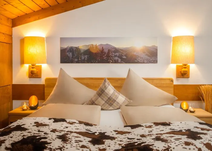 Hotel-Pension Schattberg Saalbach-Hinterglemm