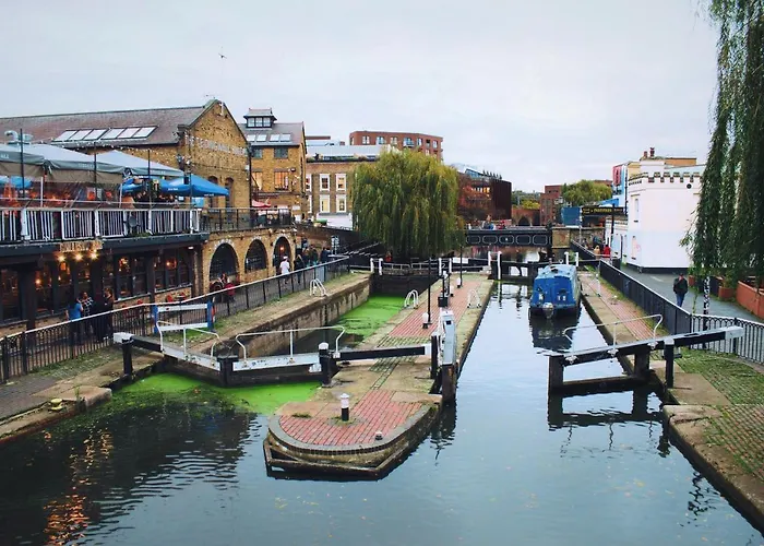 Hotel The Wesley Camden Town London