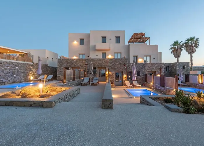 Paros Comfy Suites Naousa 