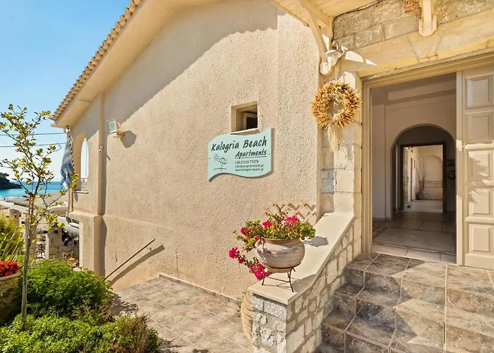 Kalogria Aparthotel Stoúpa
