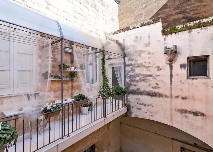 Casa di Lo Suites