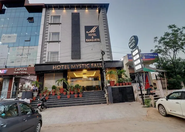 Hotel Mystic Falls