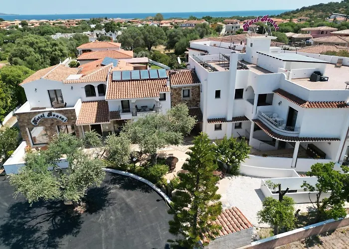Hotel Bonsai San Teodoro 