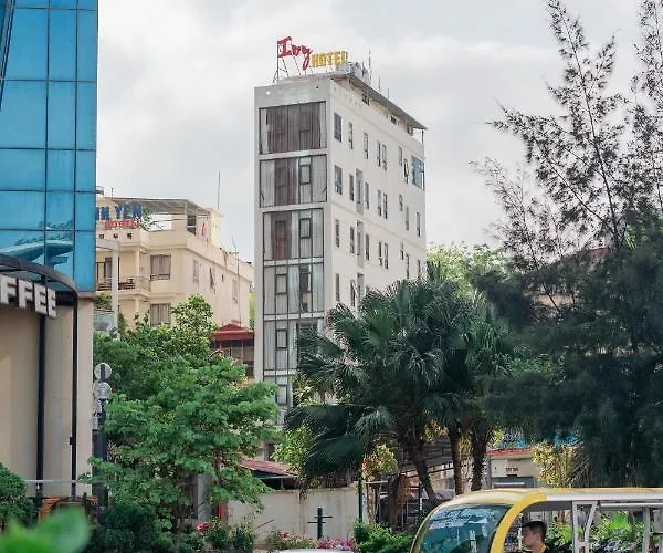 Ivy Hotel Bai Chay Ha Long