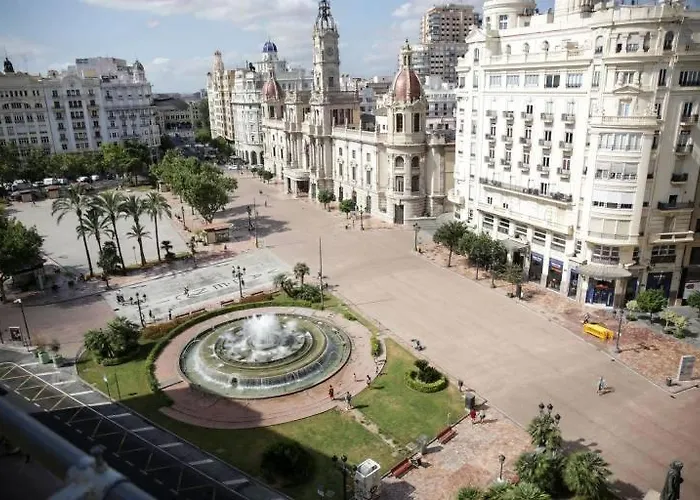 Plaza Home Resest Valenza
