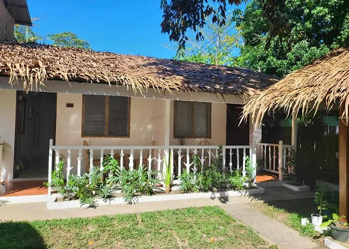 Laluna Cottages El Nido