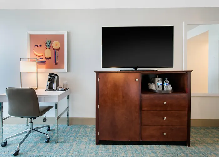 Holiday Inn Orlando - Disney Springs Area By Ihg Lake Buena Vista