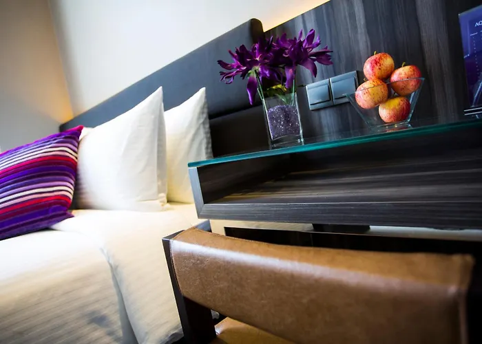 Aqueen Hotel Paya Lebar Singapour