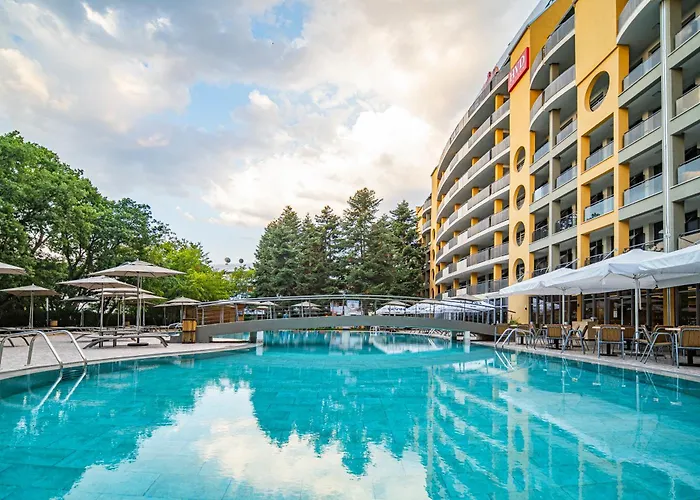 Hvd Viva Club Ultra All Inclusive - Private Beach & Free Parking Sables d'or
