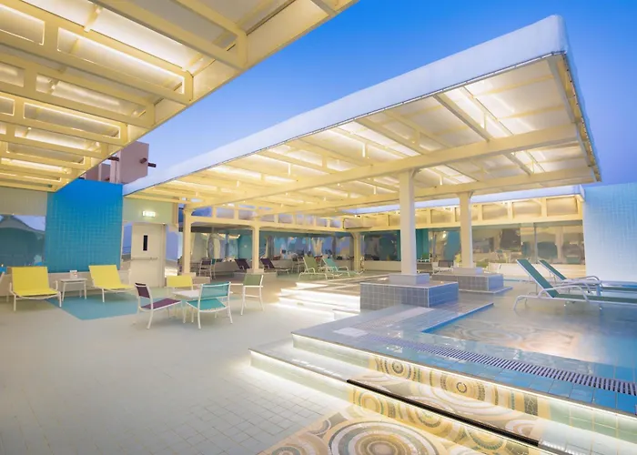 Ayla Bawadi Hotel & Mall