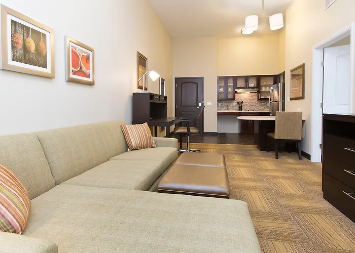 Staybridge Suites Orlando At Seaworld By Ihg - Free Breakfast & Shuttle To Seaworld Parks Williamsburg
