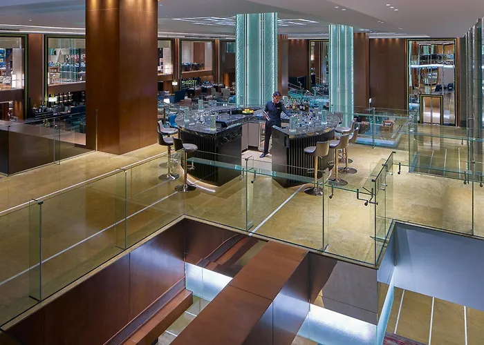 Hotel Grand Hyatt Manila Taguig
