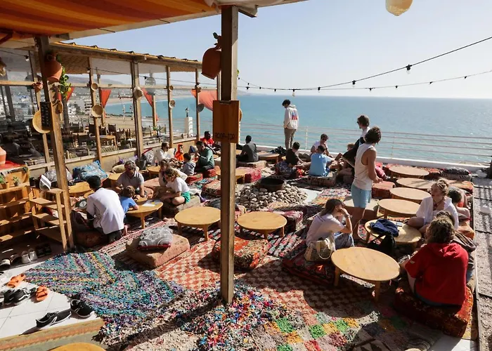 Hotel Locals Taghazout Surfcamp