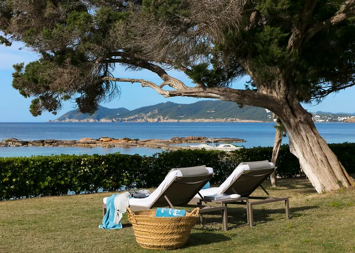 ME by Meliá Ibiza - The Leading Hotels of the World Santa Eulária des Riu