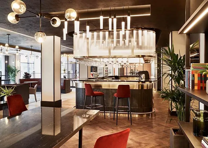 Radisson Red London Heathrow