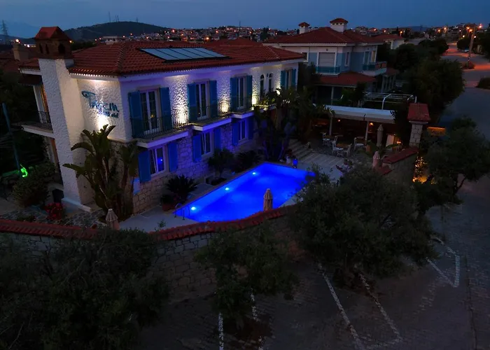 Tarçın Alaçatı Otel