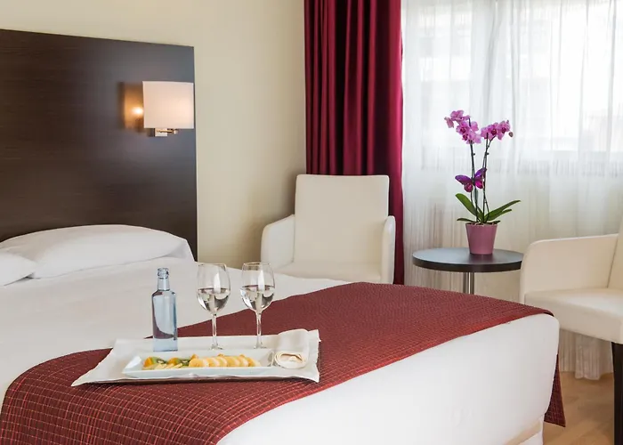 Hotel Santiago Apostol