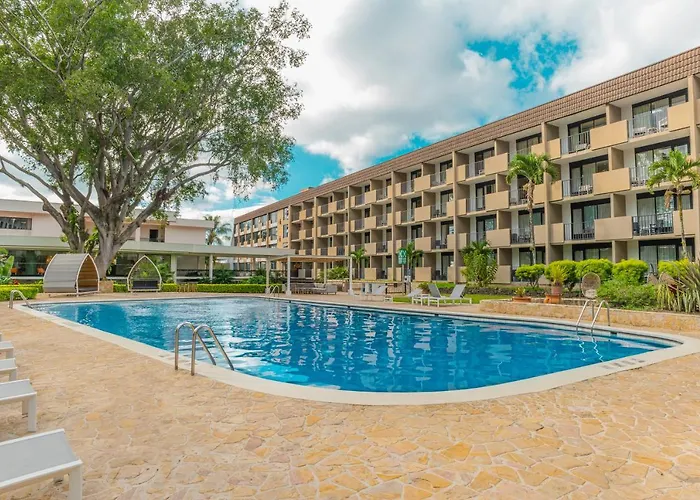 Irazu Hotel & Studios San José