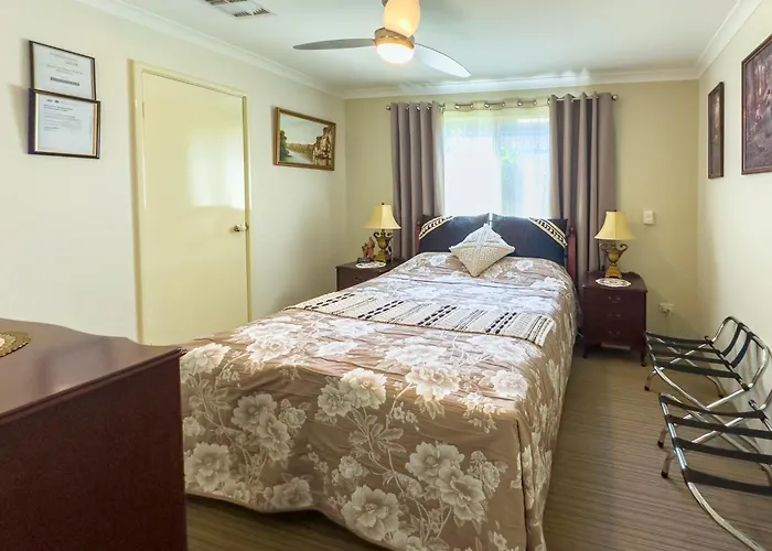 Ascot On Swan Bed & Breakfast