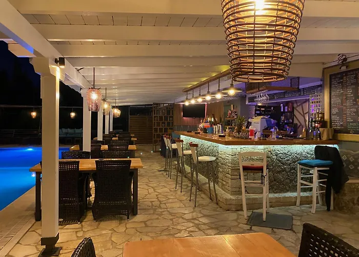 Hotel Paloma Blanca à Ýpsos