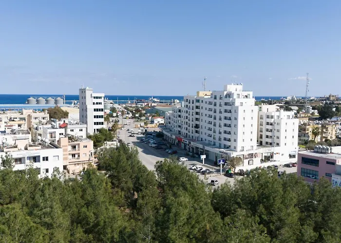 Port View Hotel Famagusta 