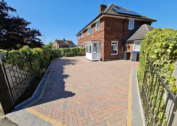 Large Private Room In Biddulph-Stoke On Trent