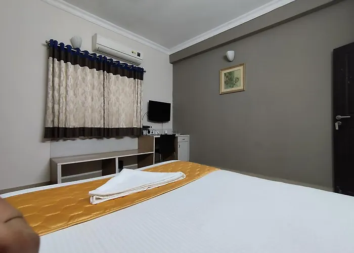 Luxor Park Service Apartment