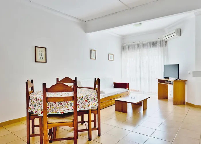 Squash Club Apartamentos