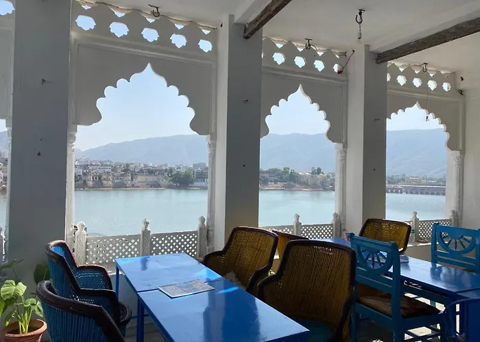 Hotel Bharatpur Palace