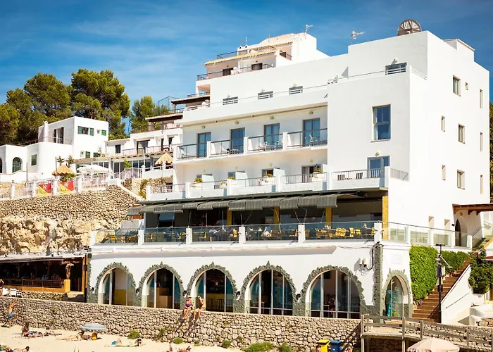 Hostal La Cigueena Portinatx