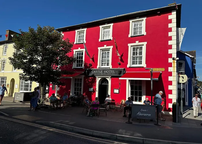 Castle Hotel