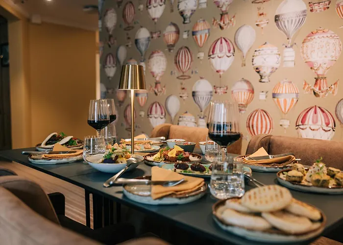 Home Hotel Arosa