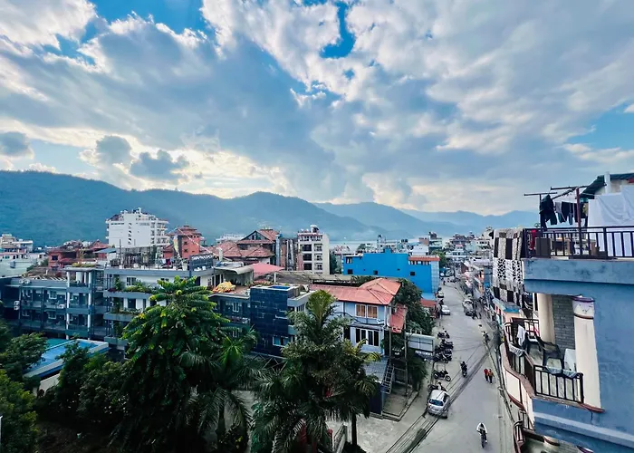 Hotel Donosti Pokhara